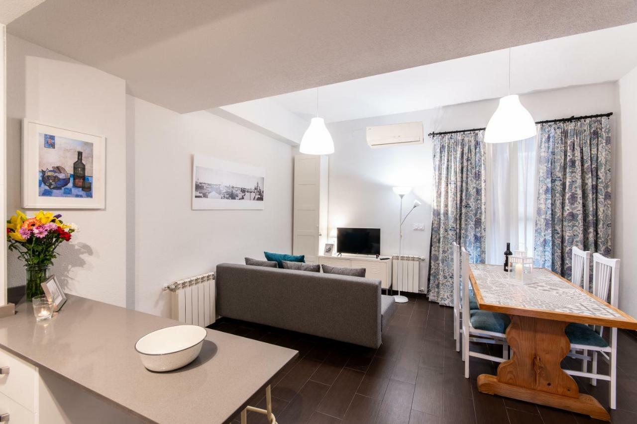 1 Habitacion Apartamento Temporada Lucero Madryt Zewnętrze zdjęcie