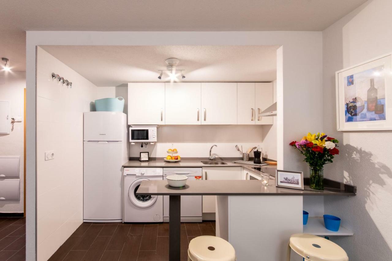 1 Habitacion Apartamento Temporada Lucero Madryt Zewnętrze zdjęcie