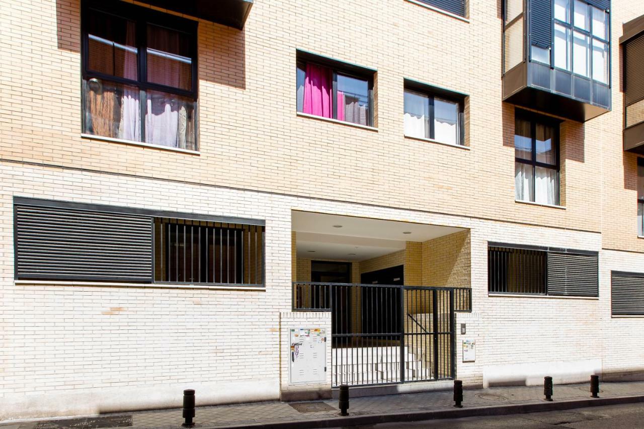1 Habitacion Apartamento Temporada Lucero Madryt Zewnętrze zdjęcie