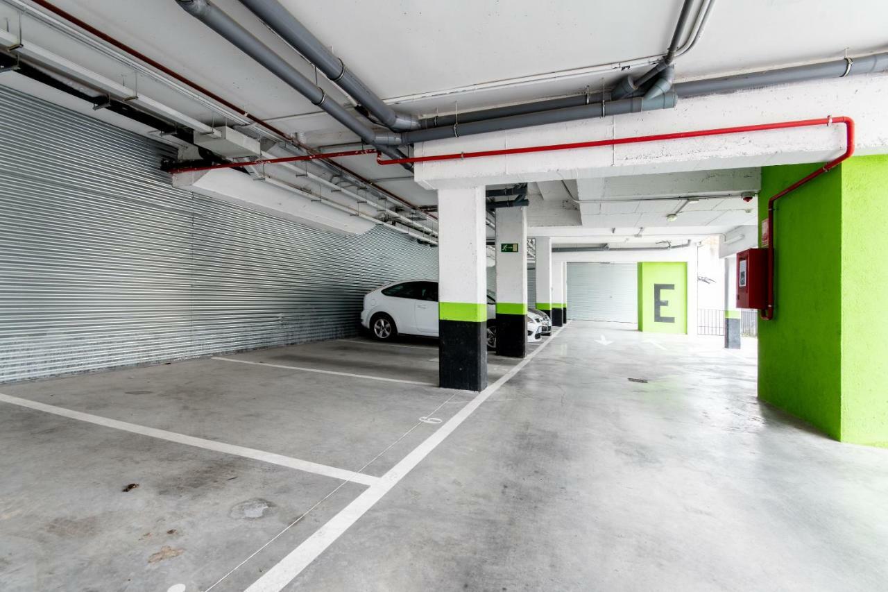 1 Habitacion Apartamento Temporada Lucero Madryt Zewnętrze zdjęcie